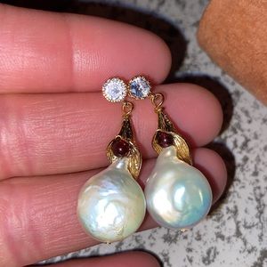 Baroque Pearl earrings